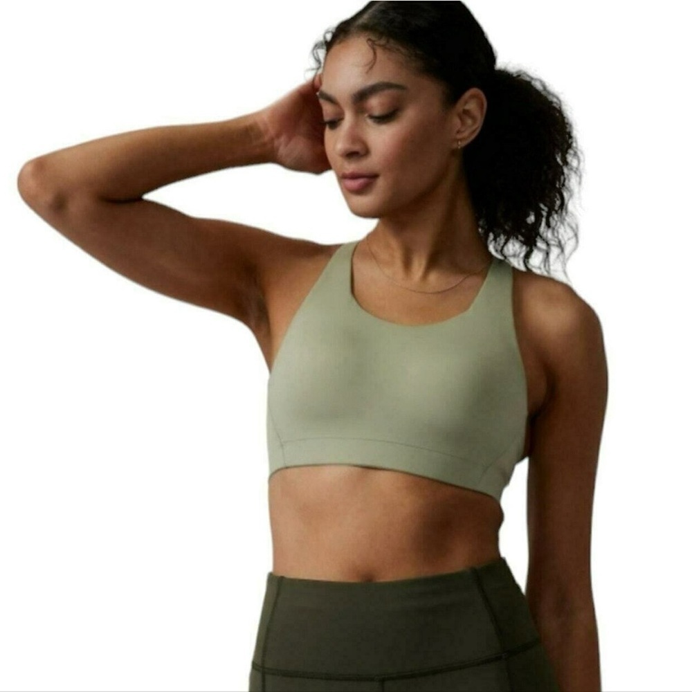 NWT Athleta Advance Bra